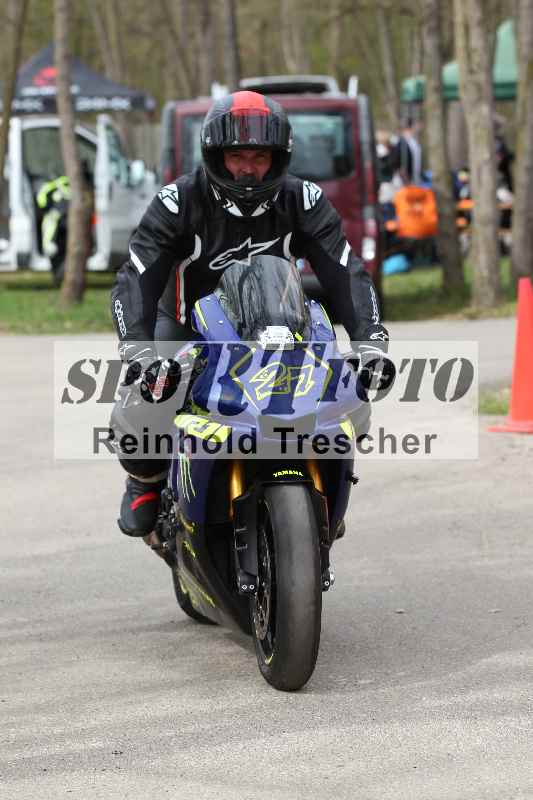 /Archiv-2023/06 10.04.2023 Moto Club Anneau du Rhin/Impressionen